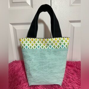 Medium Tote/Handbag